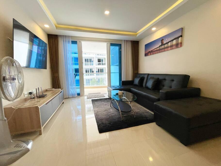 شقة Large Luxury, Pool View, Grand Avenue, Pattaya - 202 المظهر الخارجي الصورة